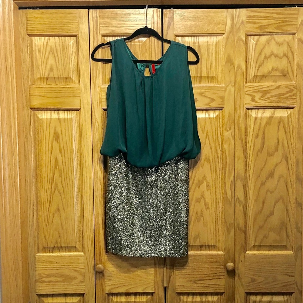 Saks Fifth Avenue 5/48 sequin, green dress, size S